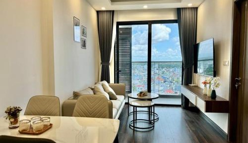 Two-Bedroom Apartment with Balcony