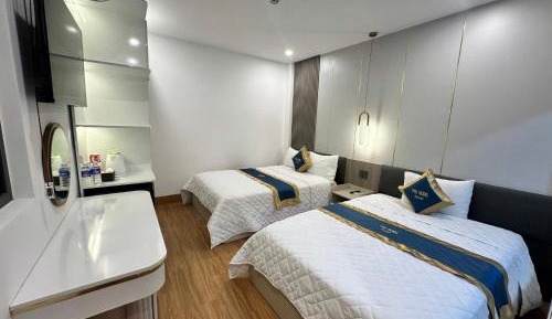 Deluxe Queen Room with Two Queen Beds