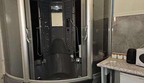 Queen Room with Spa Bath