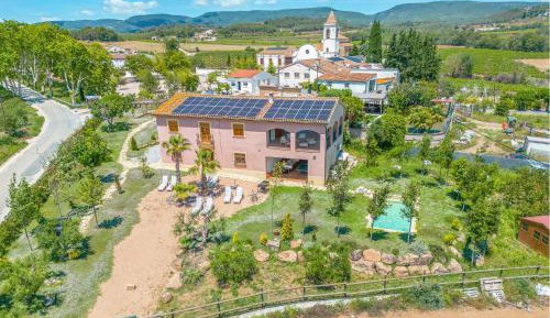 Five-Bedroom Holiday Home