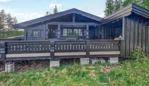 Three-Bedroom Vacation Home 