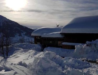 Holiday Home with Mountain View
