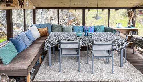 Four-Bedroom Holiday Home