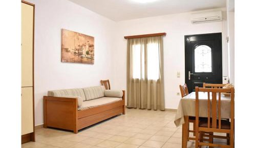 Superior One-Bedroom Apartment with Balcony