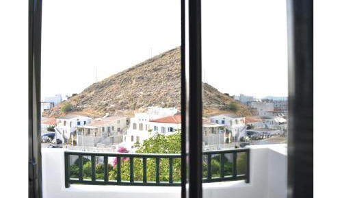 Superior One-Bedroom Apartment with Balcony