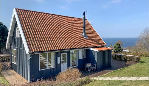 Three-Bedroom Holiday Home 