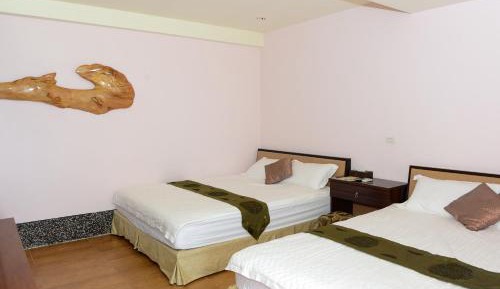 Quadruple Room with Private Bathroom