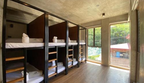 8-Bed Mixed Dormitory Room