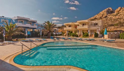 Studio with Pool View