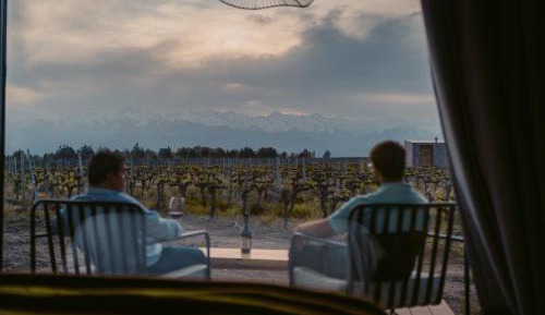 Double or Twin Room with Mountain View