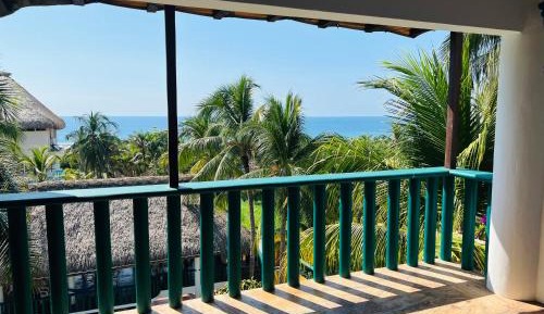 Studio Apartment with Sea View