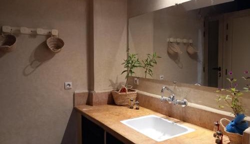 Bed in 6-Bed Mixed Dormitory Room