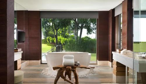 One-Bedroom Ocean View Villa with Free Daily Resort Activity