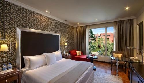 Rajputana Royale, Club lounge access,Double Pool view