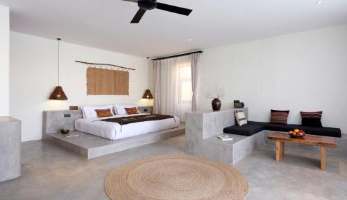 Double Room with Pool View