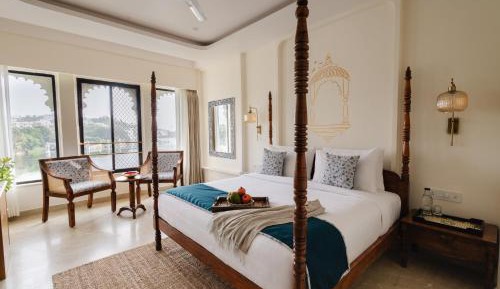 Double Room with Lake View