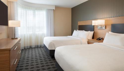 One-Bedroom Suite with Two Queen Beds and Sofa Bed