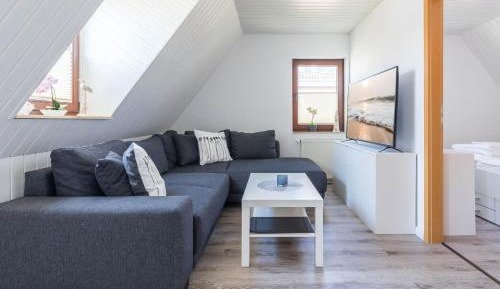 One-Bedroom Apartment with Terrace