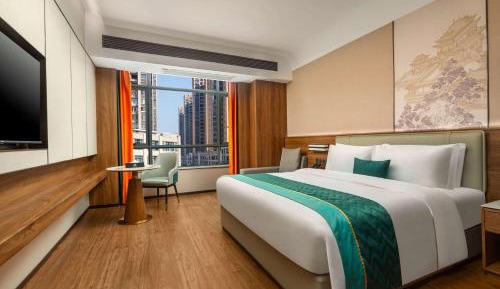 Deluxe King Room - Non-Smoking