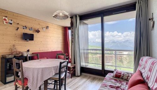 Apartment (5 Adults)