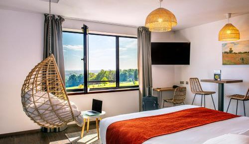 Superior Double Room with Golf View 