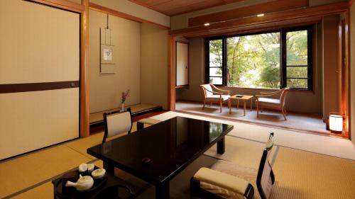 Japanese-Style Quadruple Room