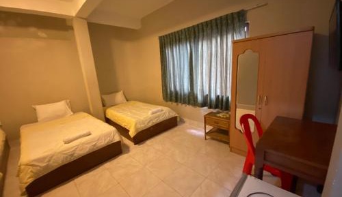 Triple Room with Air-Conditioning