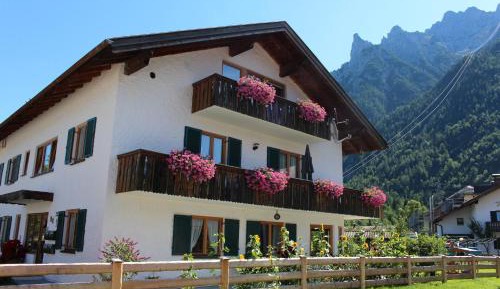 Superior One-Bedroom Apartment with Balcony