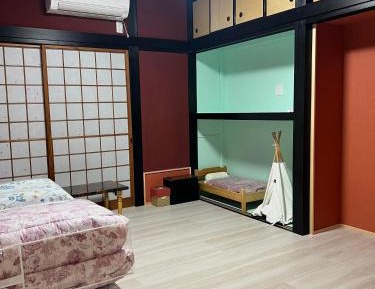 Twin Room with Shared Bathroom