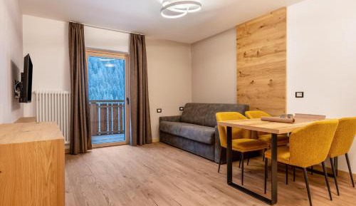 Two-Bedroom Superior Apartment