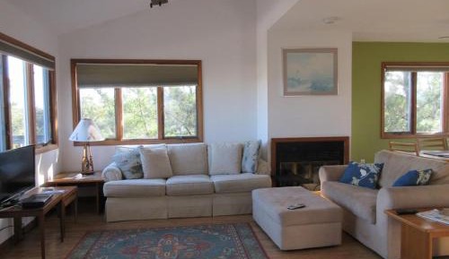 Three-Bedroom Holiday Home 