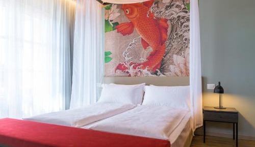 Junior Suite with Balcony