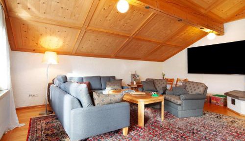 Three-Bedroom Superior Apartment