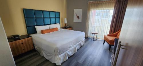 King Suite with Balcony