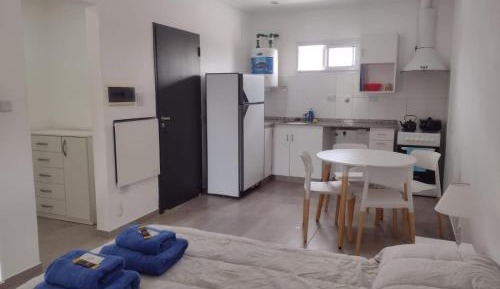 One-Bedroom Apartment with View