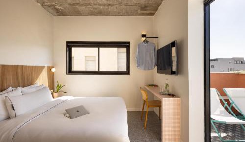 Studio with Terrace	