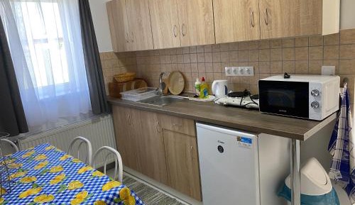 Apartment with Garden View