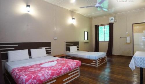 Double or Twin Room with Private Bathroom