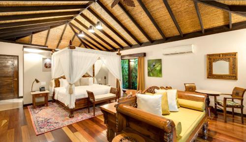 Garden View Casita - King