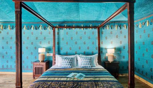 MOUNTAIN VIEW MACHAAN TENT WITH PRIVATE SIT OUT