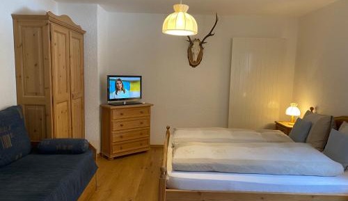 Large Double Room