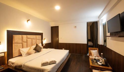 Superior Family Room