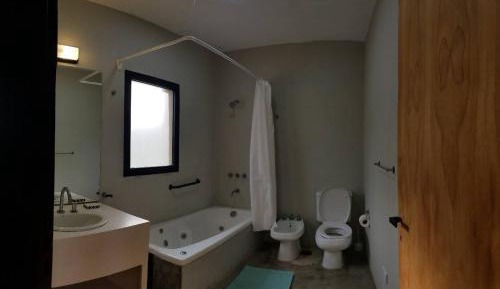 Studio with Spa Bath