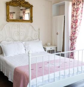 Deluxe Double Room with Balcony and Sea View