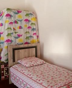 Single Room with Shared Bathroom