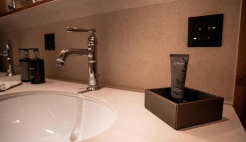 Apartment with Glacier View