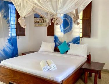 Double or Twin Room with Sea View