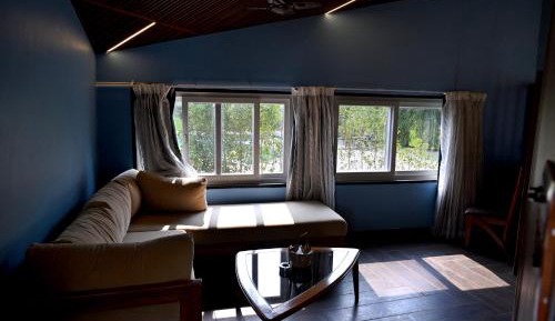 Suite with Garden View