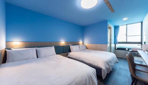 Standard Family Room