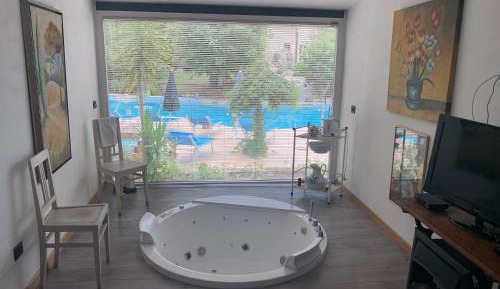 Junior Suite with Pool View